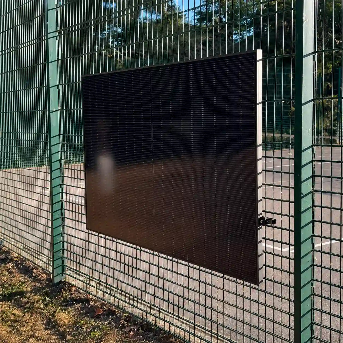 Worldwide Solar Model 3 – Mesh Fence Solar Panel Mounting – Full Pallet