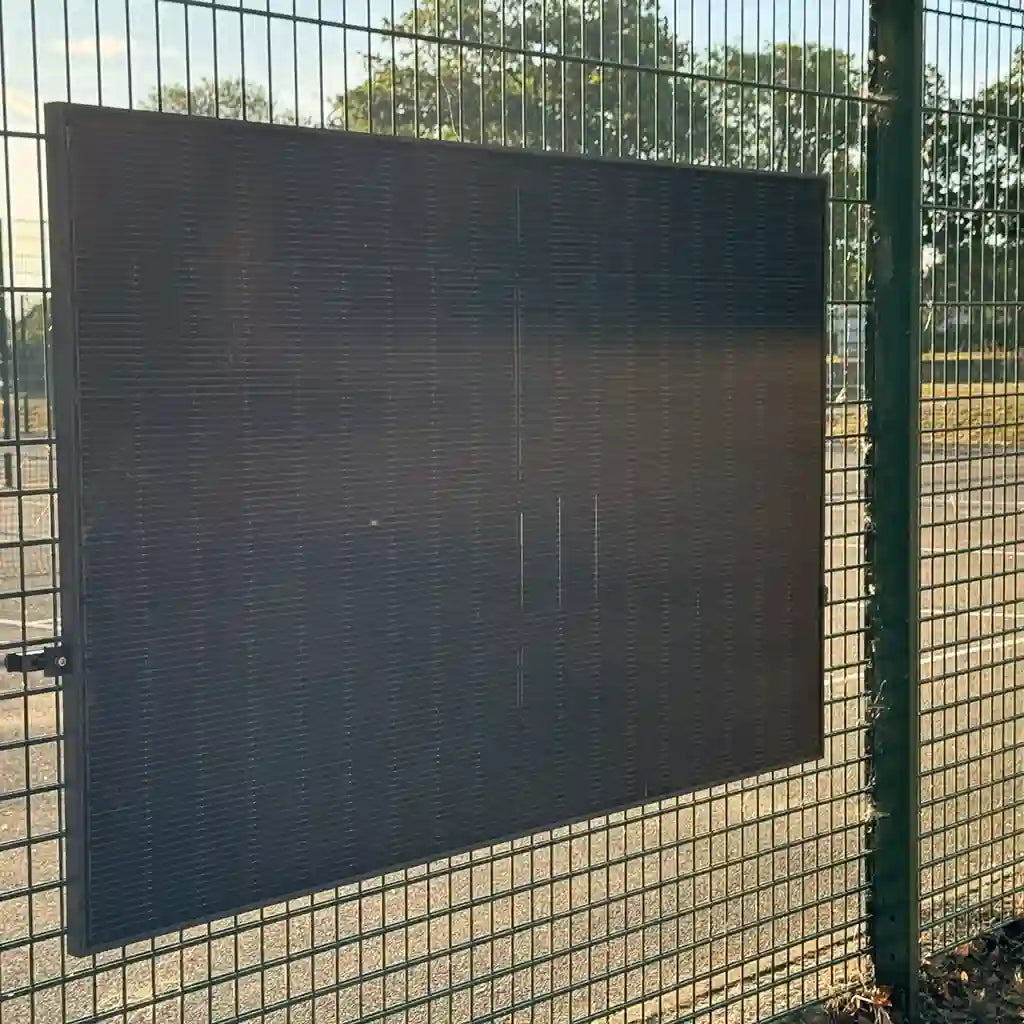 Worldwide Solar Model 3 – Mesh Fence Solar Panel Mounting – Full Pallet
