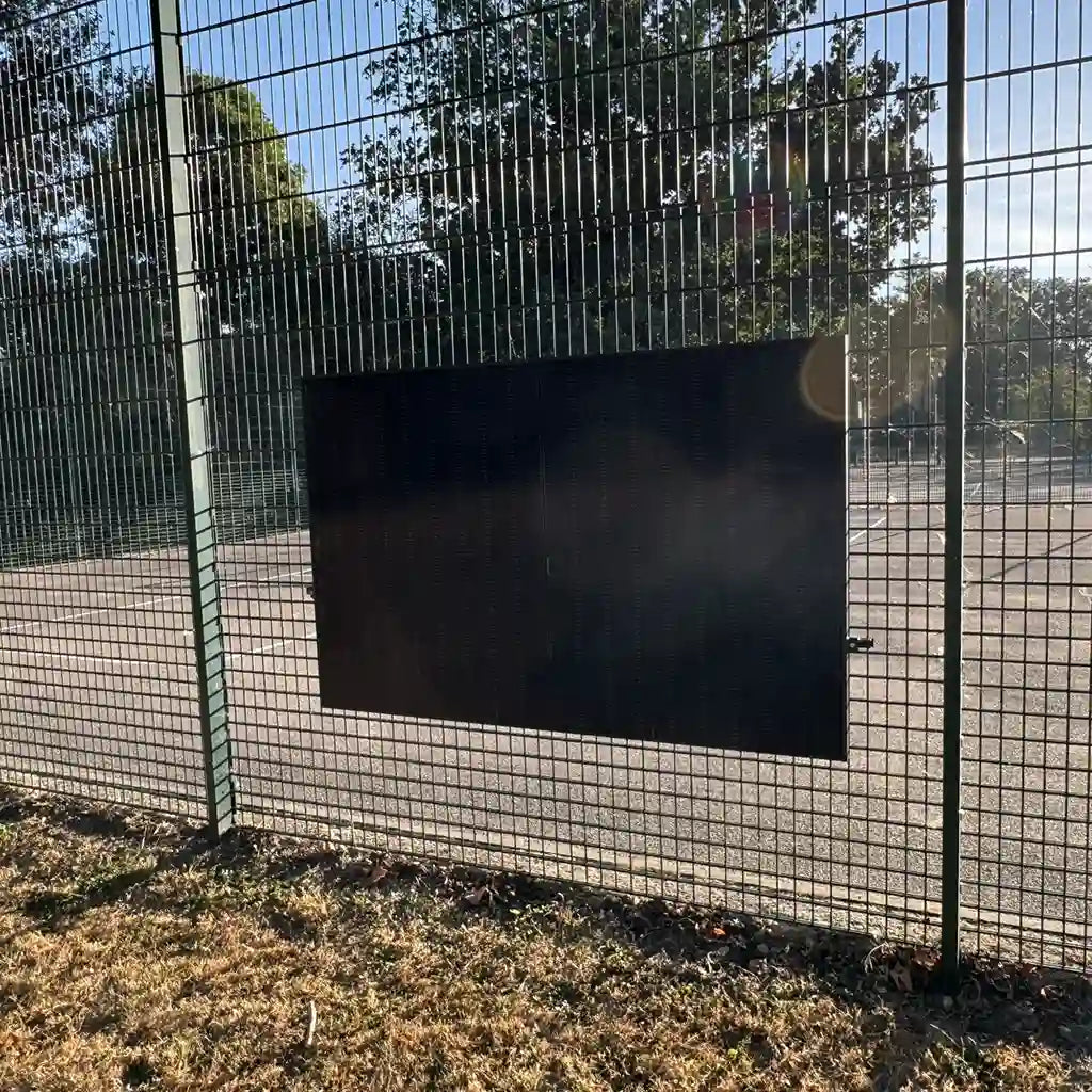 Worldwide Solar Model 3 – Mesh Fence Solar Panel Mounting – Full Pallet
