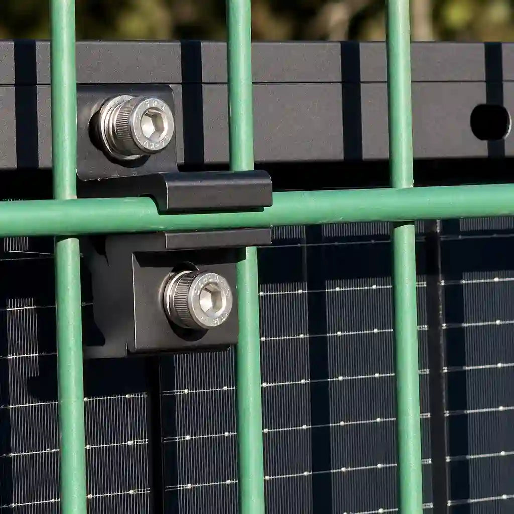 Worldwide Solar Model 3 – Mesh Fence Solar Panel Mounting – Full Pallet